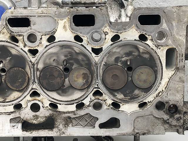 ГБЦ головка блока для Peugeot 207 1.4 HDi - Фото 12