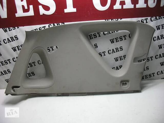 Б/У Карта багажного відсіку ліва верхня 2006 - 2012 7741008000
