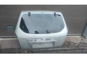 Б/у крышка багажника для Hyundai Tucson 2004-2010 737002E050