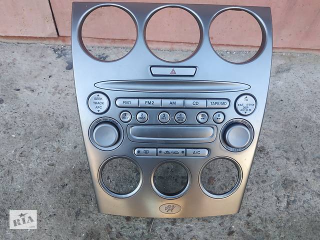 Б/у магнитола радио для Mazda 6 GG 2004 CR-YM4272K