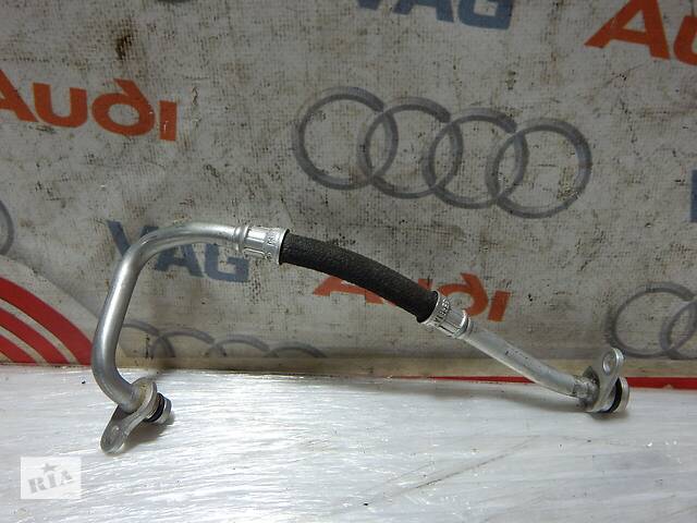 Б/У Масляная трубка AUDI A4 A7 A8 Q8 06M145144E