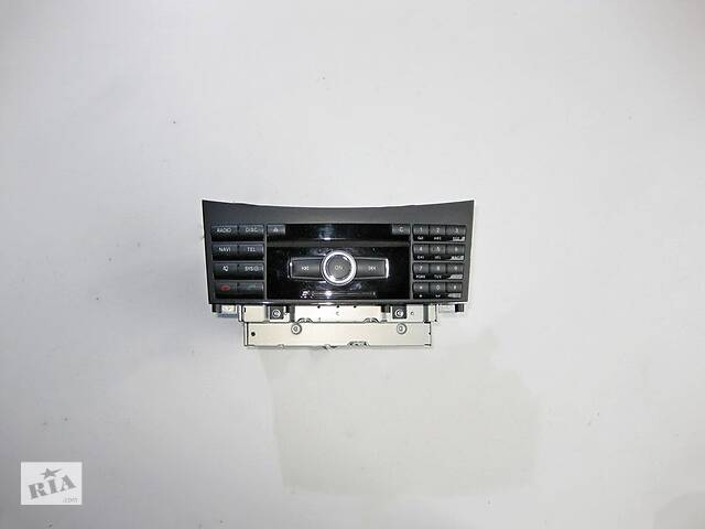 Б/У Mercedes-Benz A2129062901 Блок управления аудиосистемы Comand DVD APS с навигацией E-Class W212