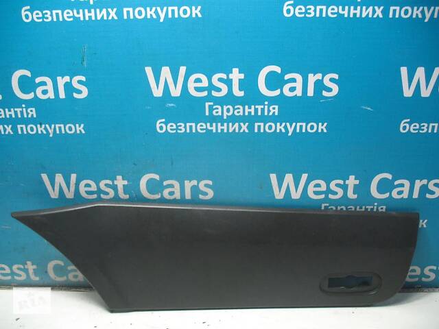 Б/У Молдинг бічної задньої лівої частини кузова. Гарантована якість!