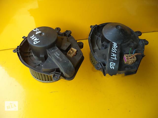 Б/у моторчик печки для Volkswagen Passat B5 (1997-2005) кондиционер (740221233F)