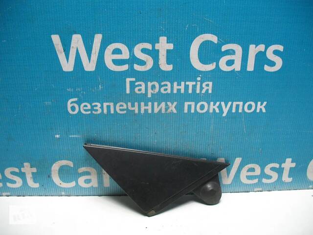 Б/У Накладка куточків на дзеркало внутрішня права 2007 - 2012 420837638