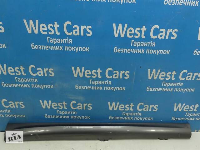 Б/У Накладка правого порога зовнішня сіра. Якісне обслуговування!
