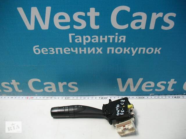Б/У Підрульовий перемикач поворотів та світла 2003 - 2009 83115AG151 2003-2009