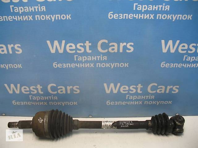 Б/У Піввісь передня ліва 25шл. 1.5dCi 2009 - 2015 8200847584