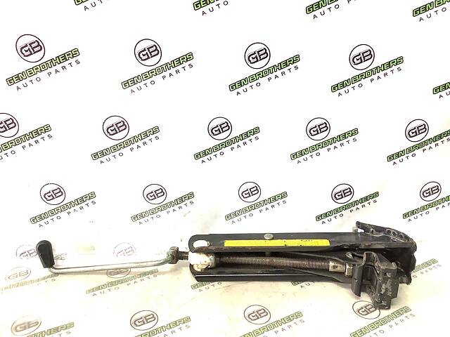 б/у Домкрат Volkswagen CC 2010 3C0011031B