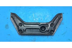 Подрамник для Seat Ibiza 2002-2008.