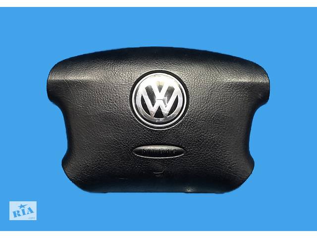 Подушка безопасности для Volkswagen Golf IV 1996-2005 в руль.