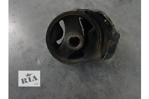 Б/у подушка кпп KIA Ceed 1.6 CRDi 21911-2H000/219112H000