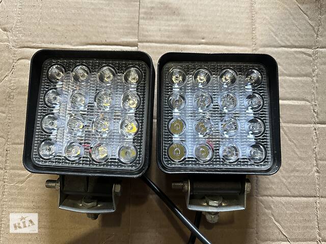 Б/у противотуманка Фара LED квадратна 48W 6000K (16 діодів) (8.5 см х 8.5 см х 1.5 см). DK 3722 (3)