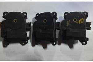 Б/у привод заслонки печки (актуатор печки) для Toyota Camry-40/Avalon/Lexus RX AE0638000171PLS, 8710607140