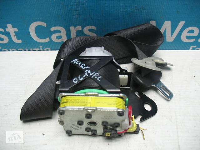 Б/У Ремень безопасности передний левый Auris. Гарантированное качество ...