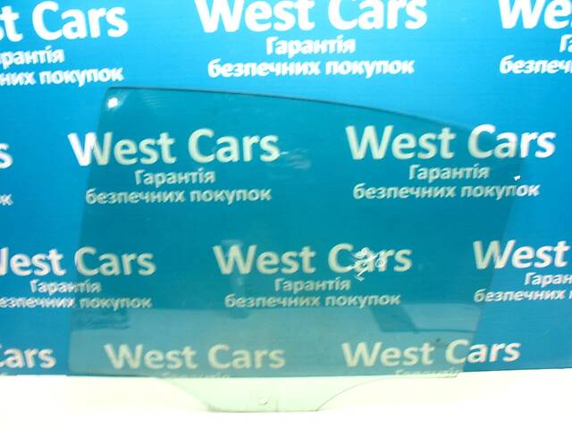 Б/У Скло задніх лівих дверей на хетчбек Octavia A5. Кращий вибір!