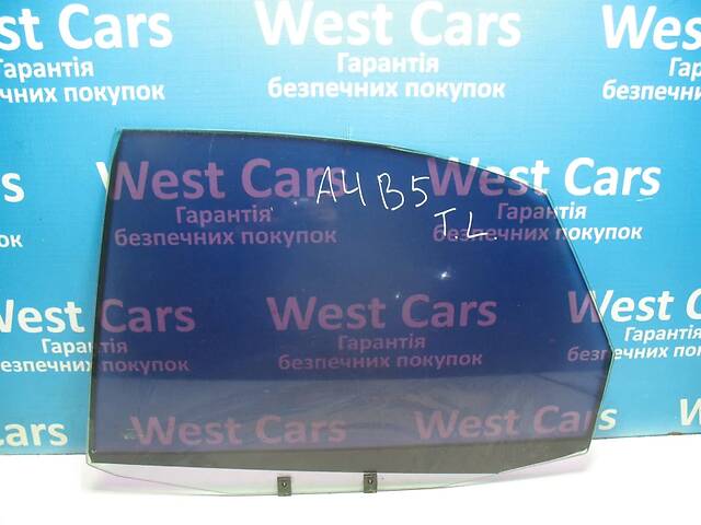 Б/У Скло задніх лівих дверей седан 1995 - 2001 8D5845205