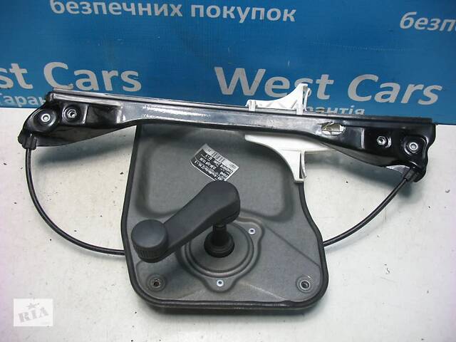 Б/У Склопідйомник задніх лівих дверей механічний на універсал 2007 - 2014 5J4839401B