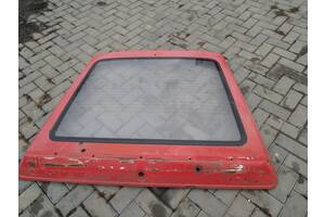 Б/у стекло в крышку багажника для Opel Ascona хетчбек