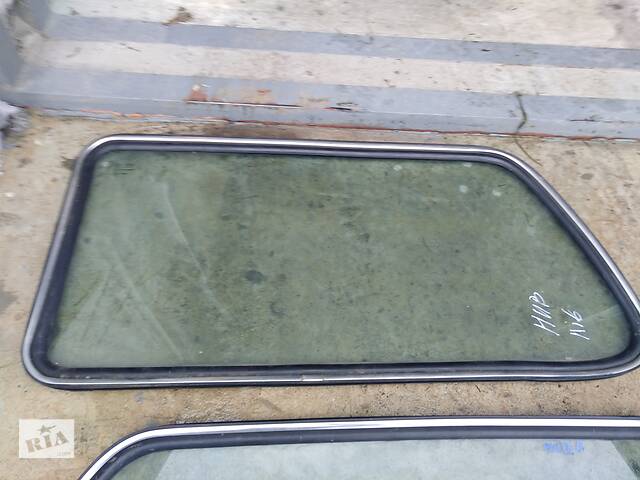 Б/у уплотнитель заднего бокового, глухого стекла для ВАЗ 2121,ВАЗ 21213 ...