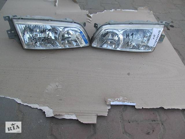 Б/в фара для Hyundai H 1 2002-2006 Б/в фара для Hyundai H 1 2002-2006