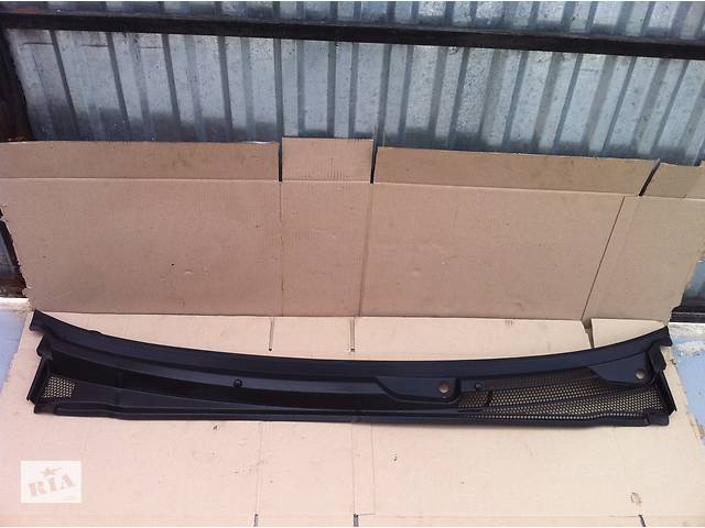 Б/в пластик під лобове скло для Opel Vectra C 2002-2008 09179871 - Фото 1
