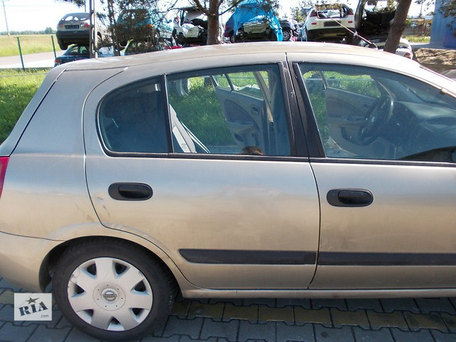 б/у Двери/багажник и компоненты Дверь передняя левая Nissan Almera N16 2003