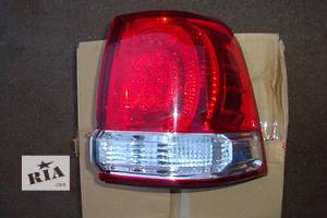Б/у фонарь задний для легкового авто Toyota Land Cruiser 200 2011