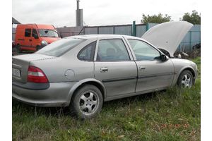 Четверть задня ліва Opel Vectra B 1998 Седан