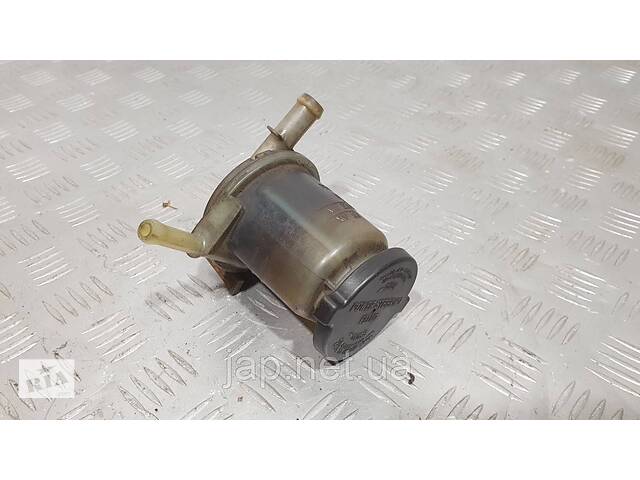 Бачок ГУР 4436042040 TOYOTA Rav 4 2.0d d4d (2000-2006)