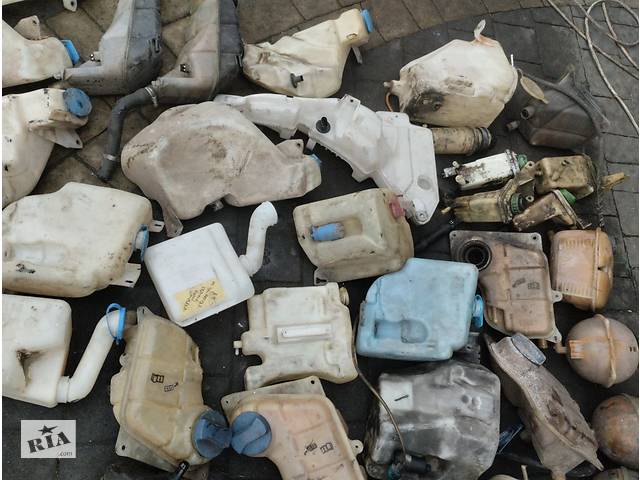 Бачок омивача антифризу розширітєльний бачок гольф 2 3 4 ауді 80 б4 б3 ...