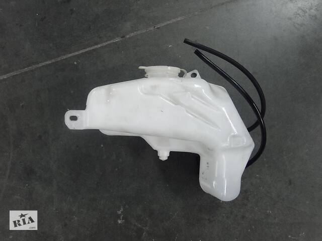 Бачок омивача Daihatsu Terios 2006-2011р. 860141-862/860141862