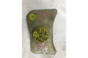 Бачок тормозной жидкости vw passat b5 audi a4 a6 skoda seat 8E0611301E