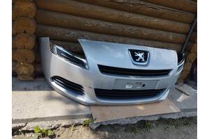 Бампер передній в зборі як на фото Peugeot 5008 2009-2017 (060622)