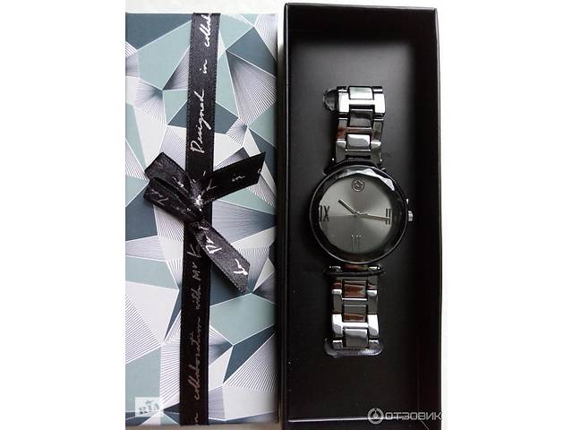 Женские наручные кварцевые часы Avon 'Мизеки'
