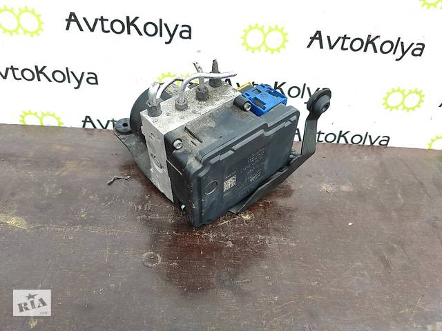 Блок ABS Renault Scenic III 2009-2016 (476607984R)