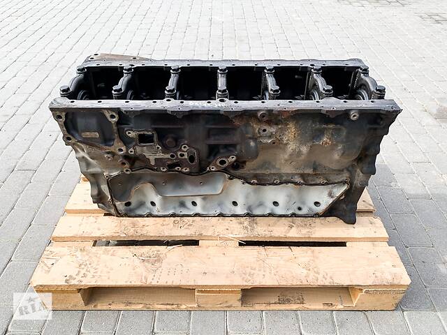 Блок двигателя Renault 7422073580 / Volvo 1002035 / Renault Premium DXi11