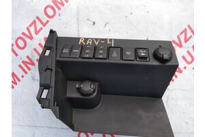 Блок кнопок в торпеду для Toyota Rav 4 2013-2015 55433-42030