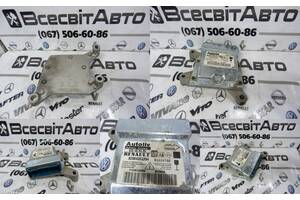 Блок управления AirBag сенсор Nissan Primastar (2001-2011) 8200435339A 93854786 605488300 G089KC40038 216190878