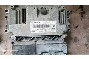 Блок управления двигателем Opel Zafira 1.6 турбо 55565363
