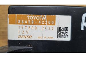Блок управління клімат контролю Toyota RAV-4 III 2005-2012 8865042200