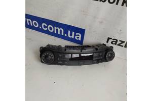 Блок управления печкой/климатконтролем Mercedes W211 2002-2009 2118300890