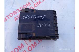 Блок запобіжників для Volkswagen Jetta 2005-2010 1K0112615