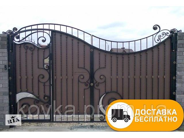 Ковані ворота з вбудованою хвірткою з профнастилом, код: Р-0132