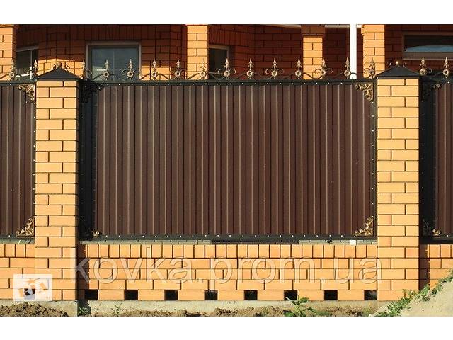 Забор из профнастилом, с коваными элементами, код: А-0109