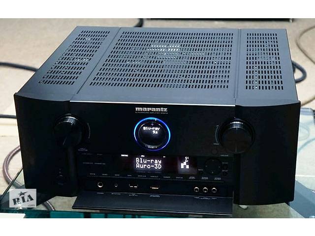 AV ресивер Marantz SR-8012