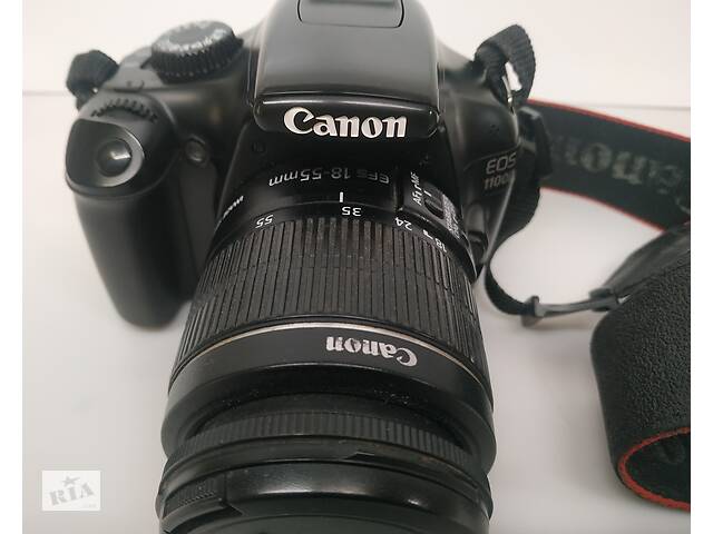 Фотоапарат Canon EOS 1100D 18-55 IS II дзеркальна камера