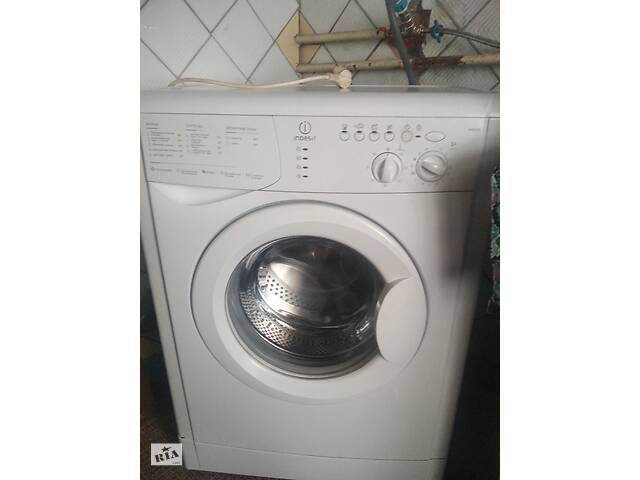 Indesit WISL 102