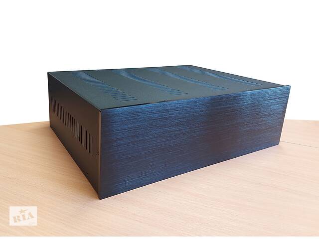 Корпус металлический MiBox с алюминиевой панелью MB-32 (Black) (Ш430 Г310 В132) черный