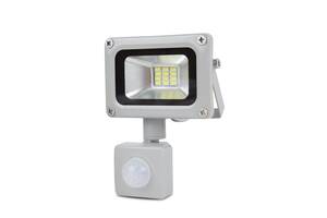 LED-прожектор Lightwell LW-10W-220PIR с датчиком движения